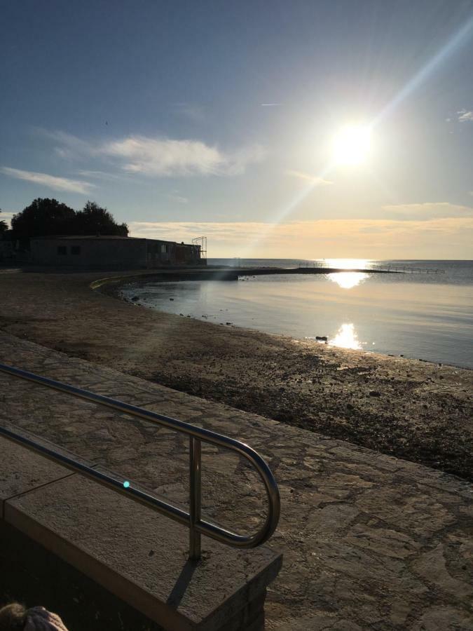 Apartman Ana Umag Buitenkant foto